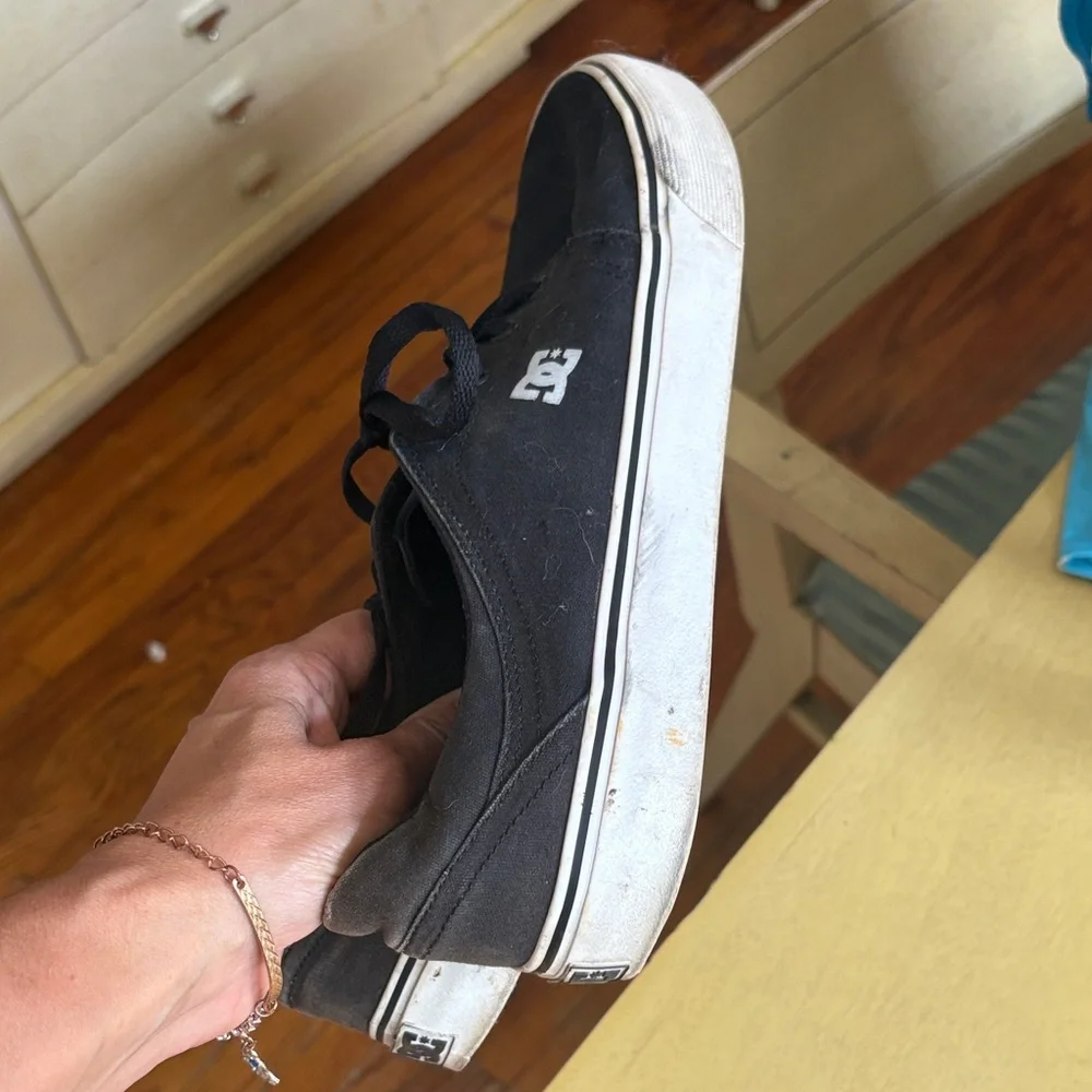 DC Trase Cavas Kicks